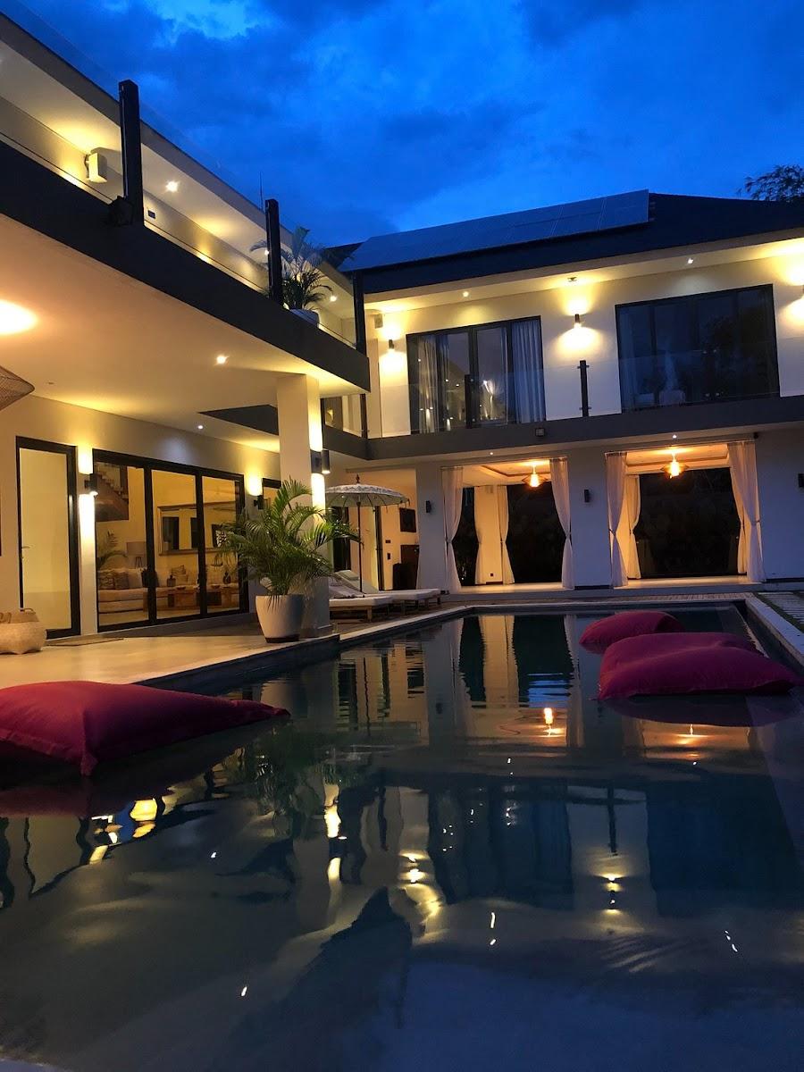 The Palm Tree House – photo 1