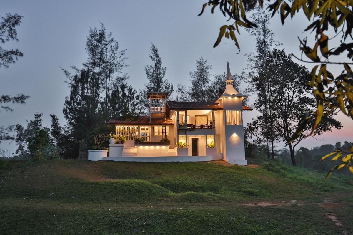 Love dale resort – photo 1