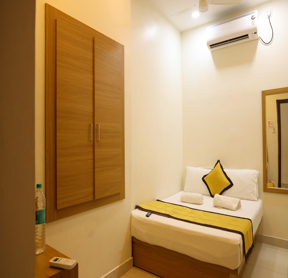Sri Adhilakshmi Templeview Residency – photo 4