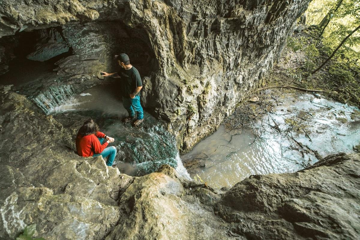 Beckham Creek Cave Lodge – photo 3