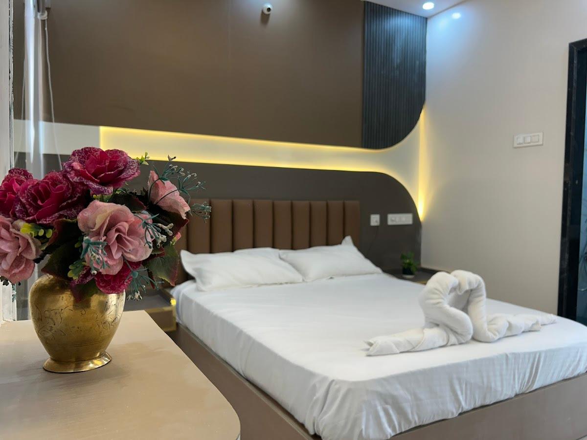 iAN Hotels – photo 3