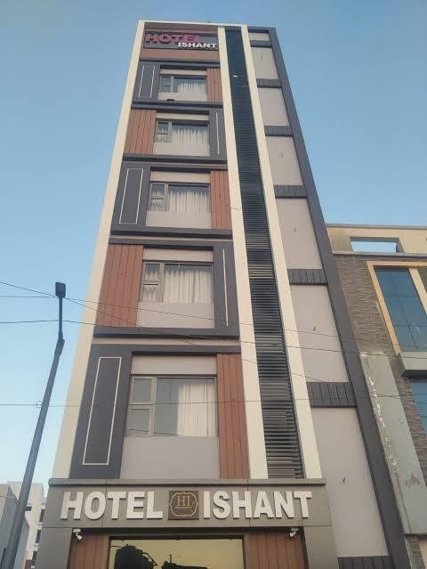 Hotel Ishant – photo 1