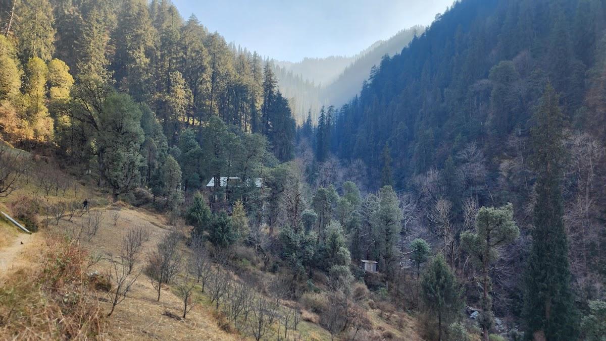Ailyak Cafe & Stays