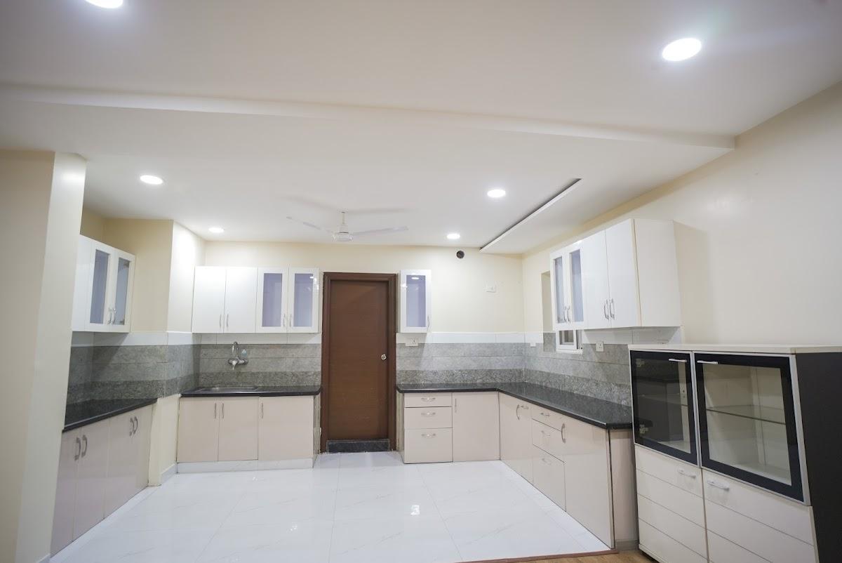Stay Pride Service Apartments - AC Rooms (Landmark Infra Developers) – photo 4