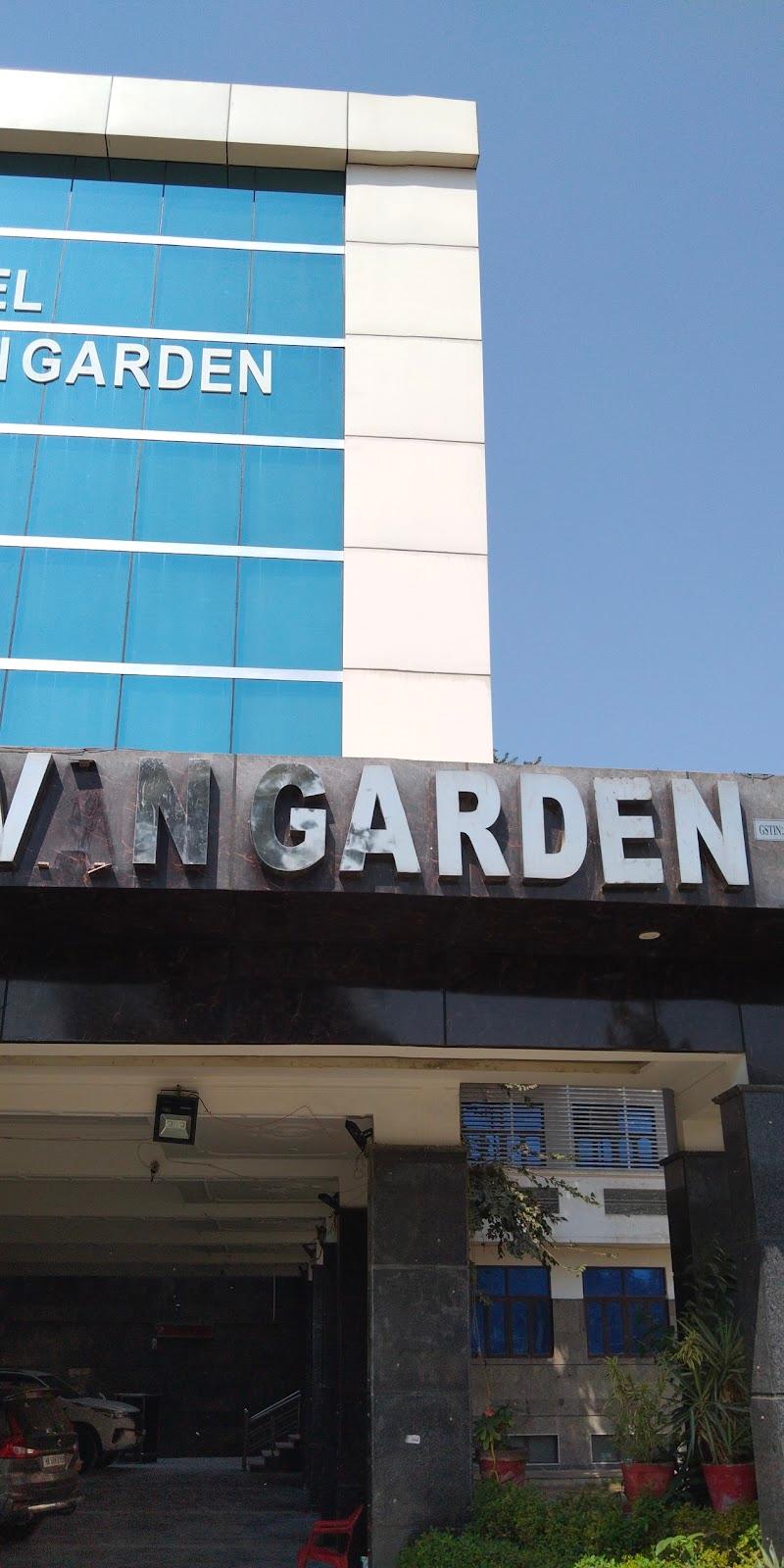 Hotel Vrindavan Garden – photo 1