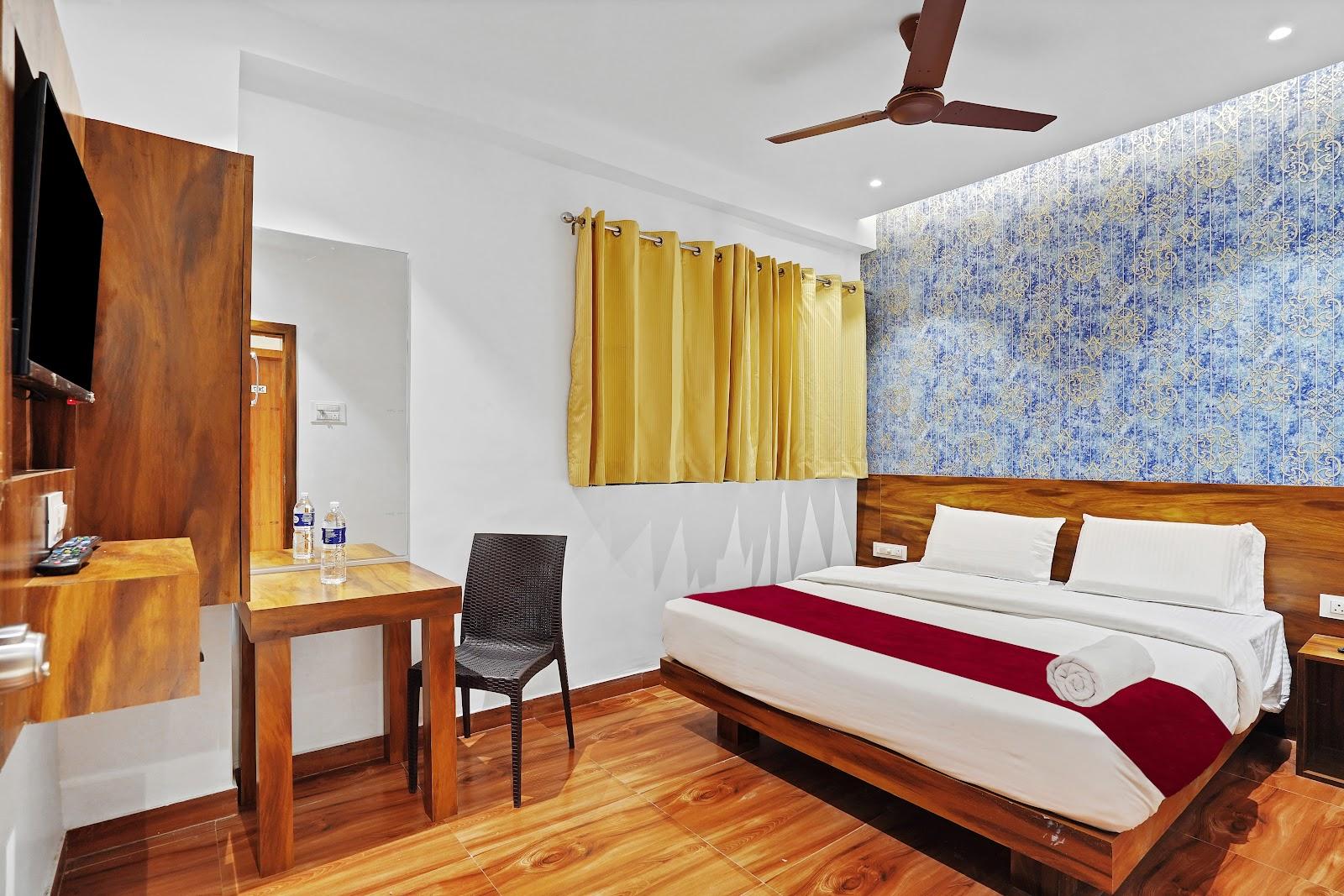 Omkar Executive Nagar Road – photo 3
