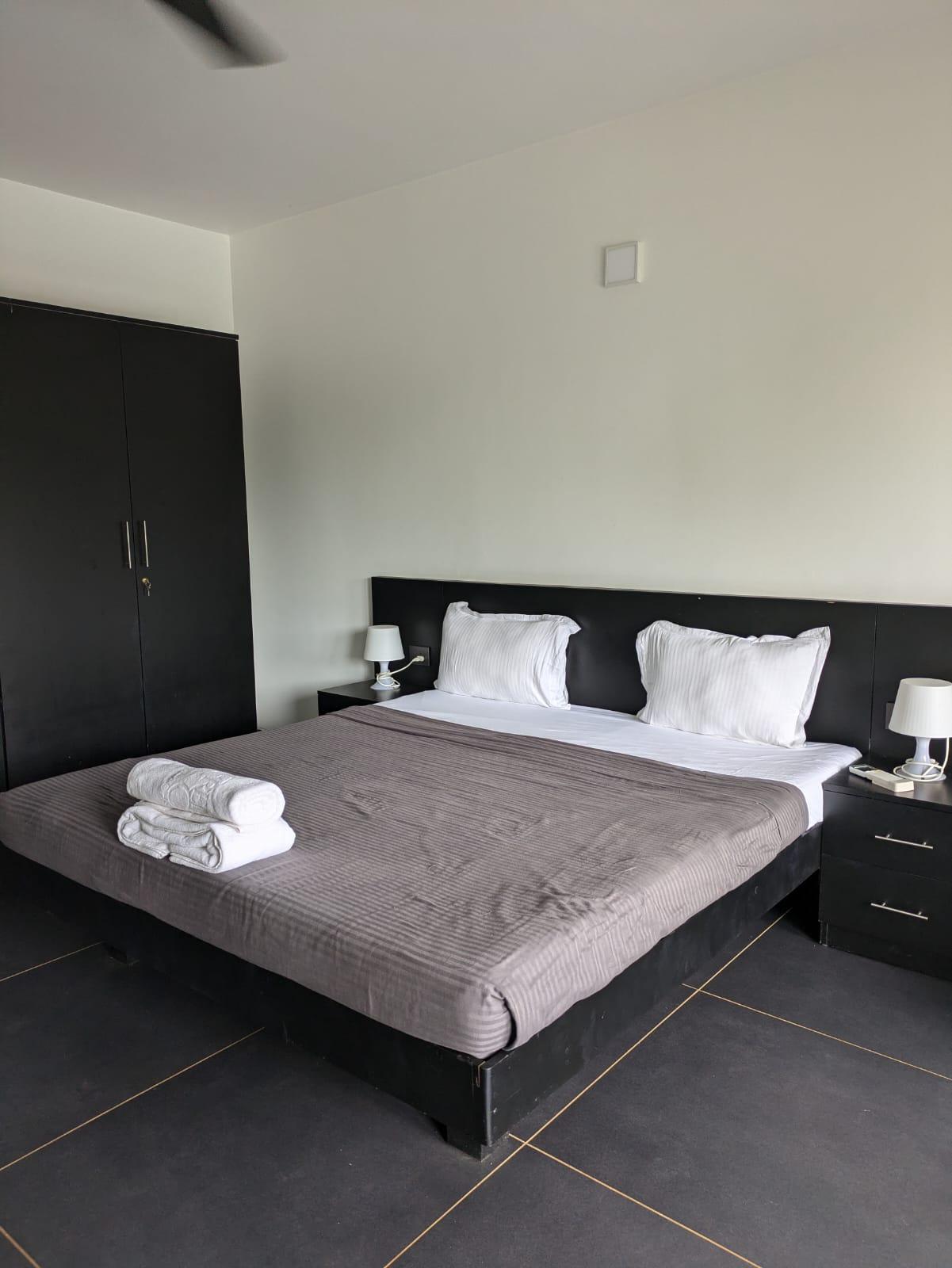 CRYSTAL VILLAGE HOME IN THE GREENS – photo 4