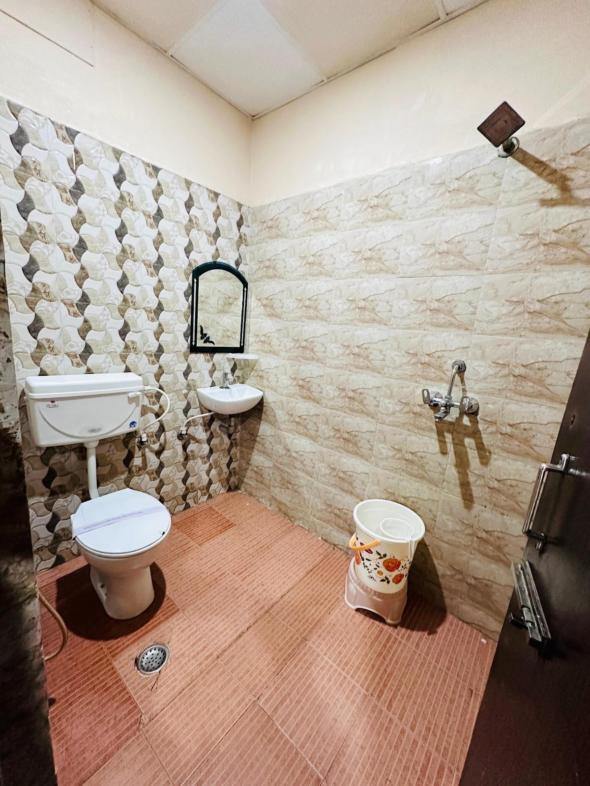 HOTEL THE GARDEN INN – photo 3
