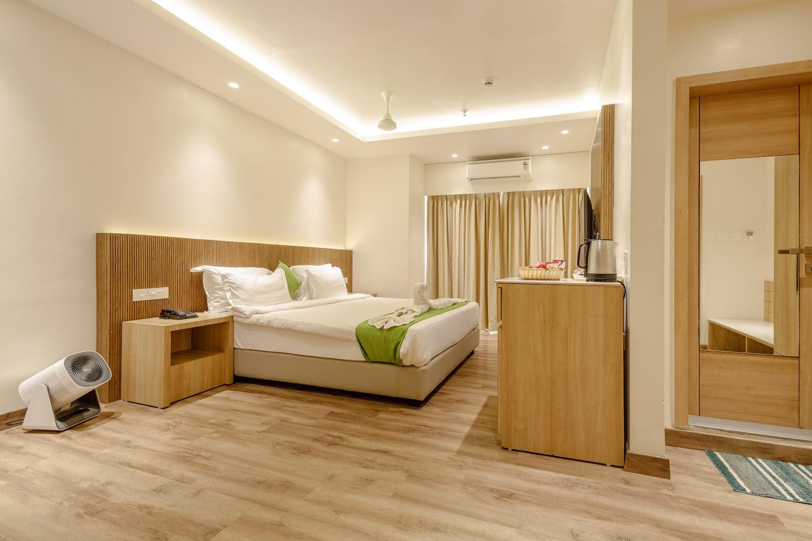 The Yellow Hotel BY Festin – photo 4