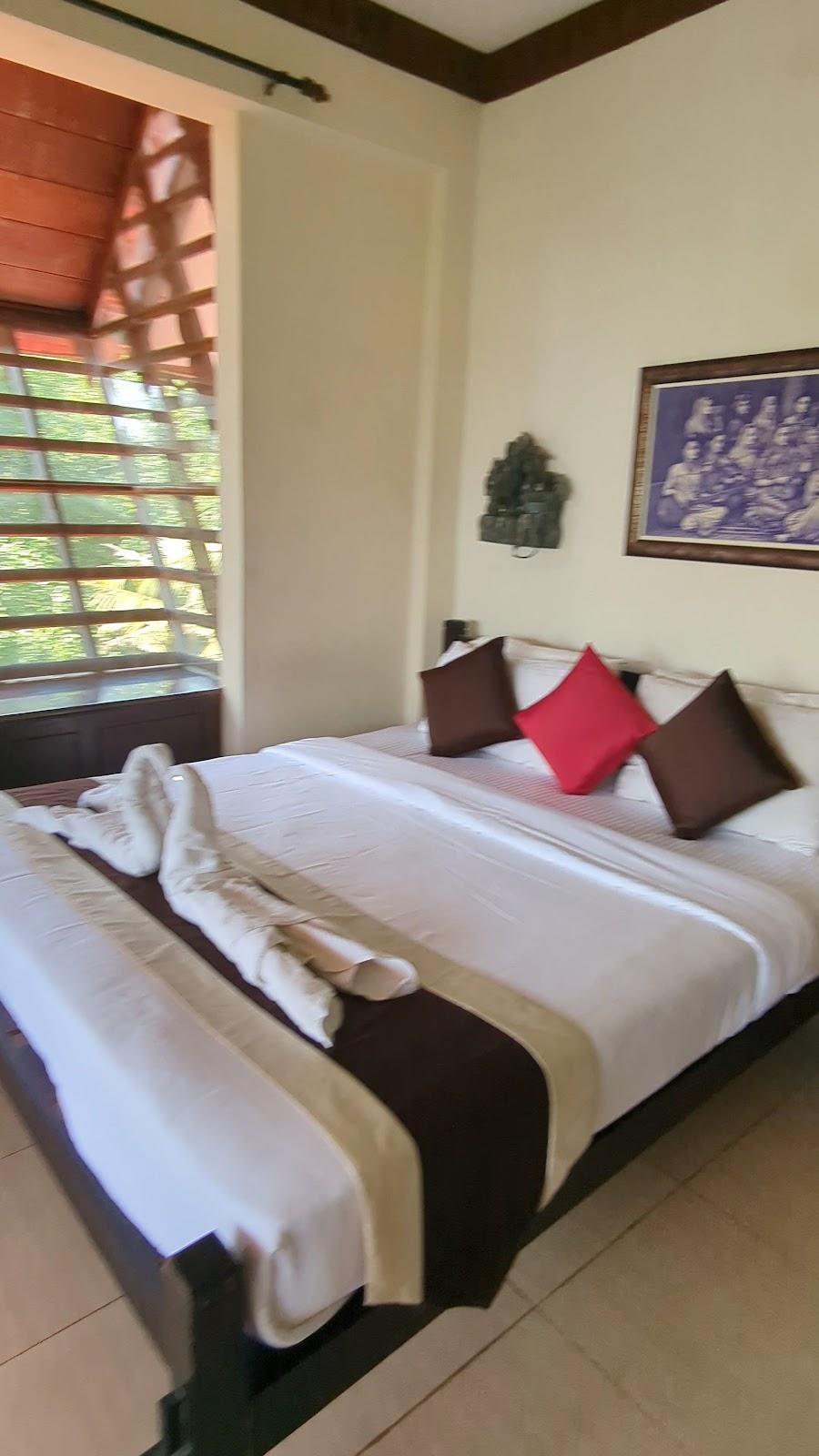 Kovalam Beach Hotel – photo 2