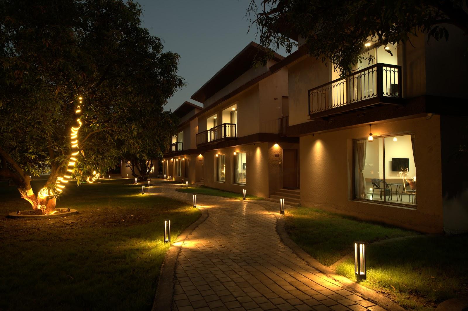 Gir Aatithya Clarks Inn – photo 1