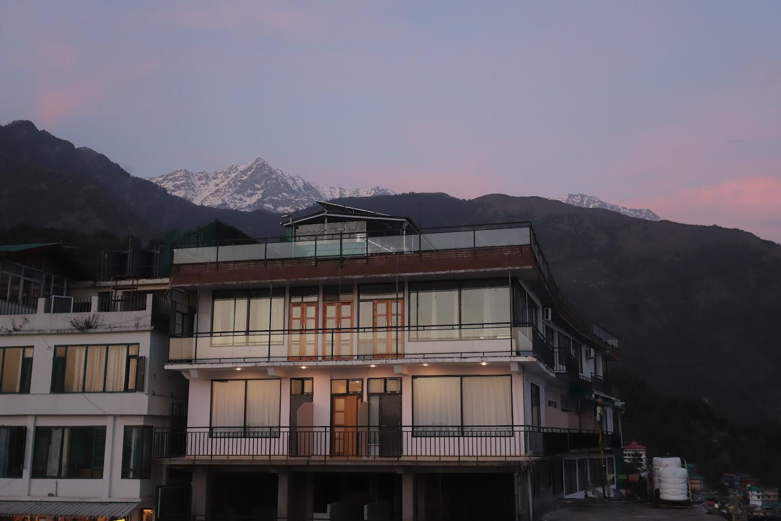 Hotel Buddha's Abode- Best Hotel in McleodGanj Main Market – photo 4