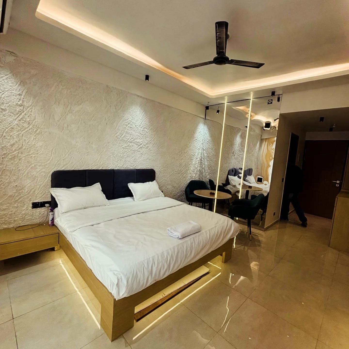 HAZRATGANJ HIDEAWAY – photo 1
