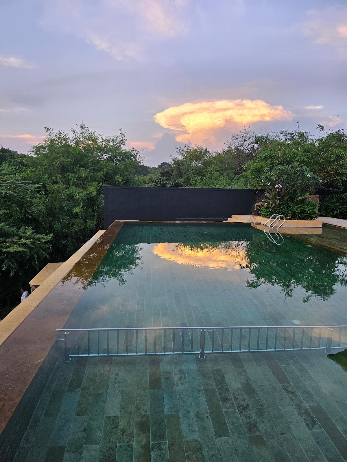 East India House – photo 4