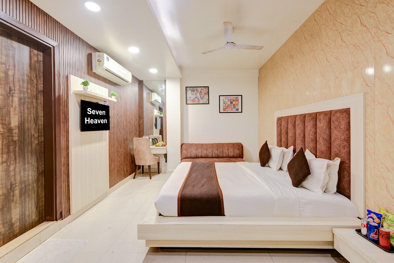 Hotel Seventh Heaven – photo 3