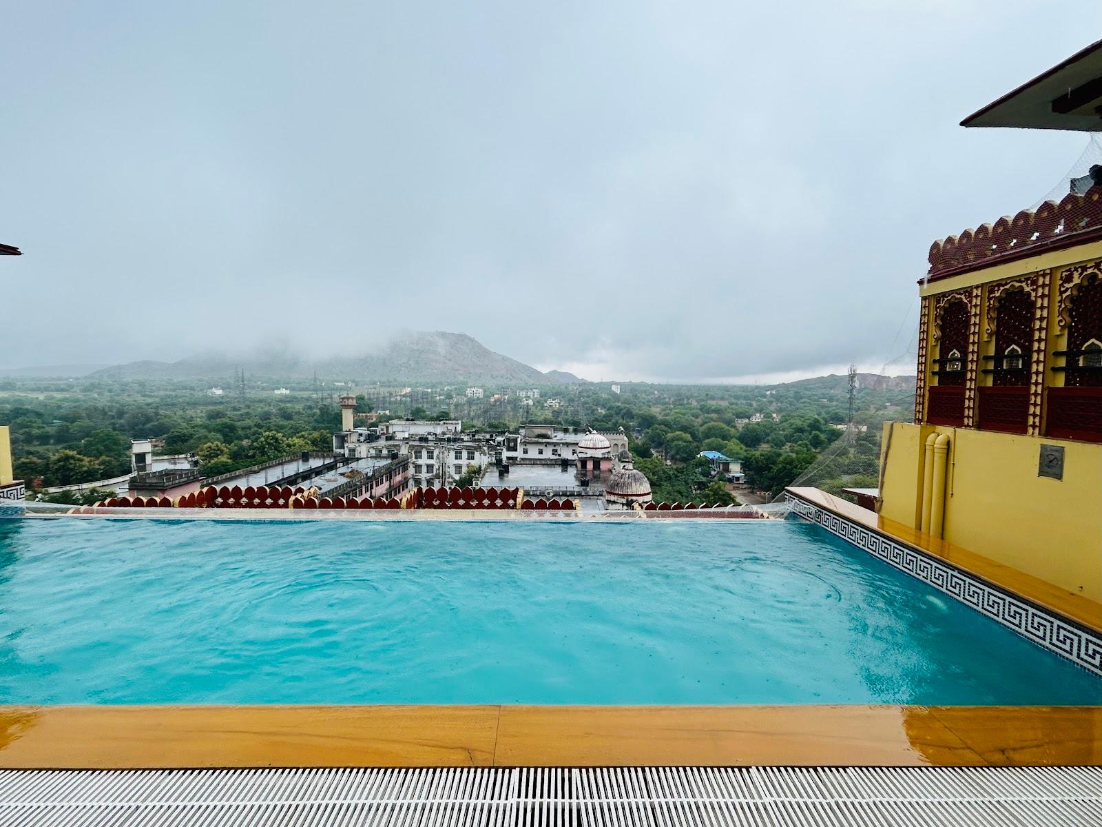Umaid Haveli-A Heritage Style Hotel & Resort – photo 4