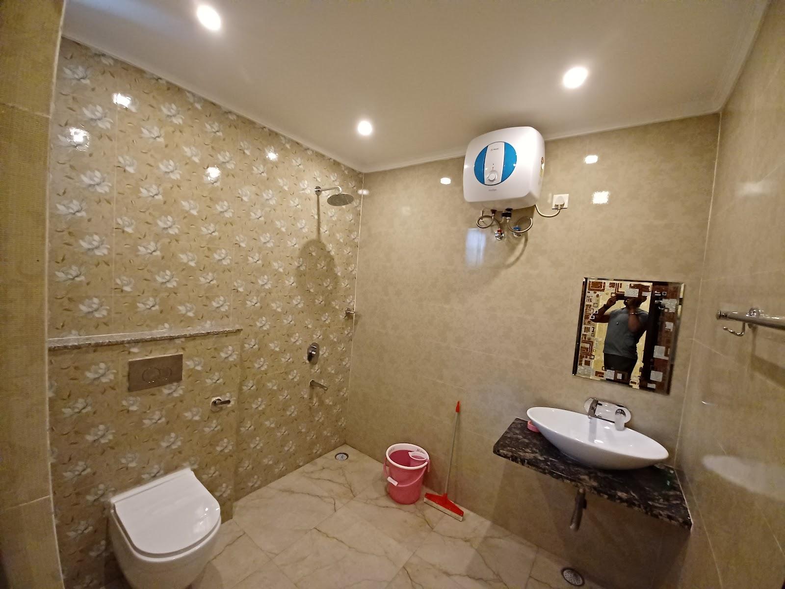 Hotel Gangotri Plaza – photo 4