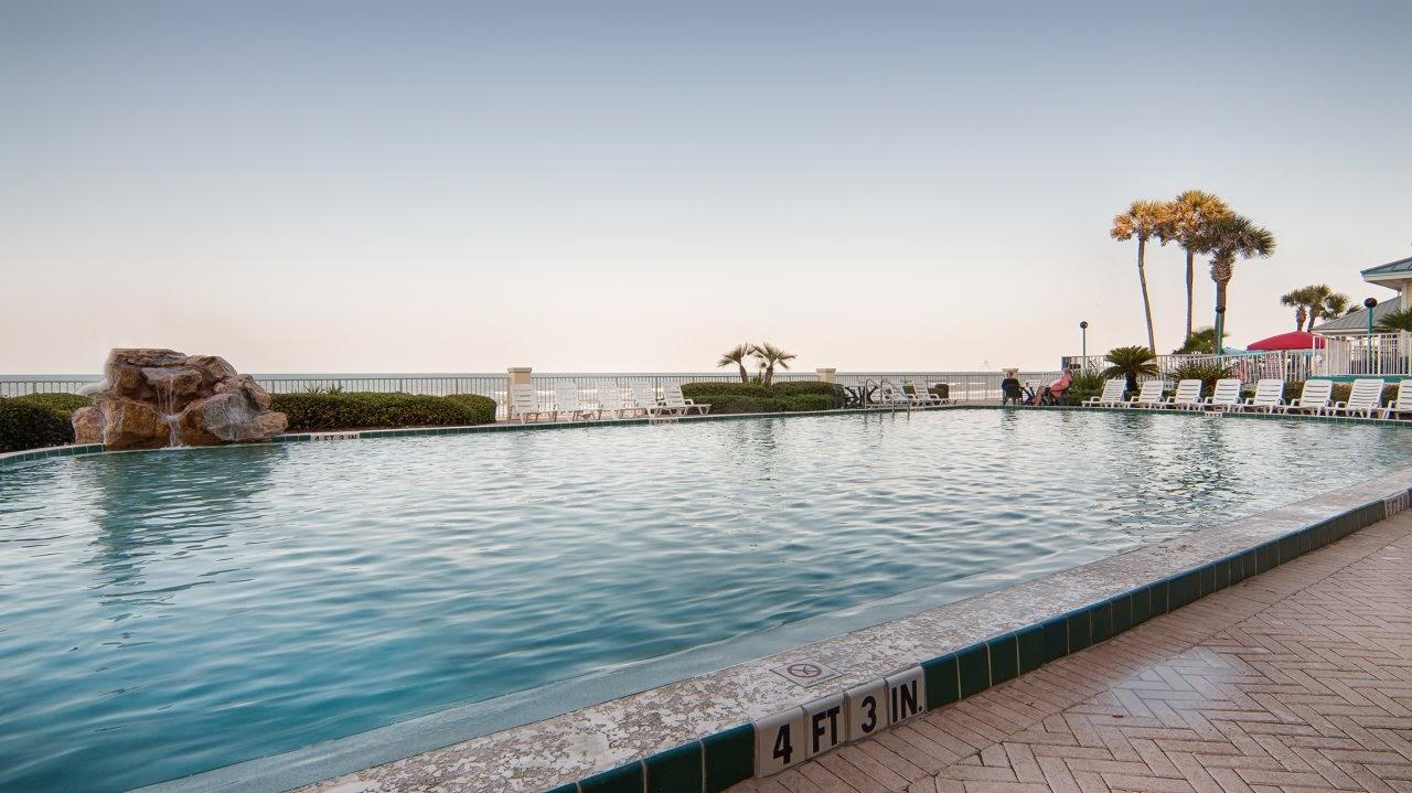 Grand Seas Resort