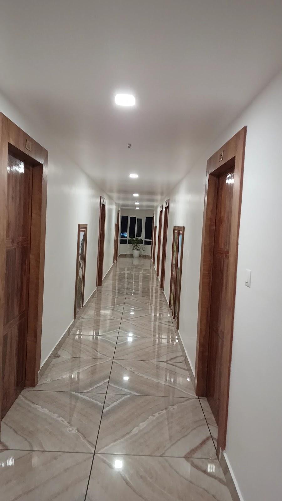 Mayo Suite – photo 2