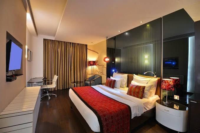 HOTEL THE GAUR – photo 4
