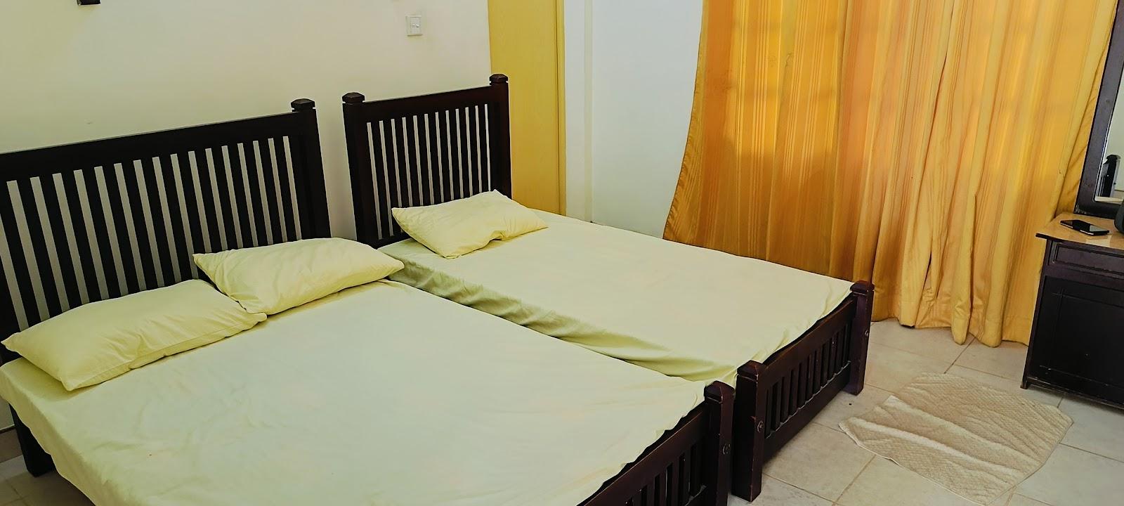 Nivahana - Srilankan Airlines (Staff Only ) – photo 1