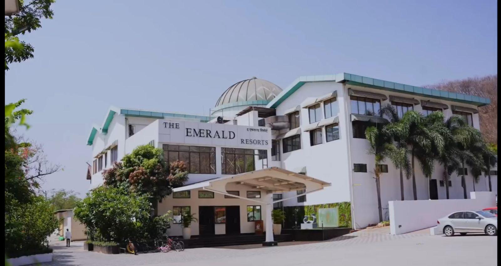 The Emerald Resort – photo 1