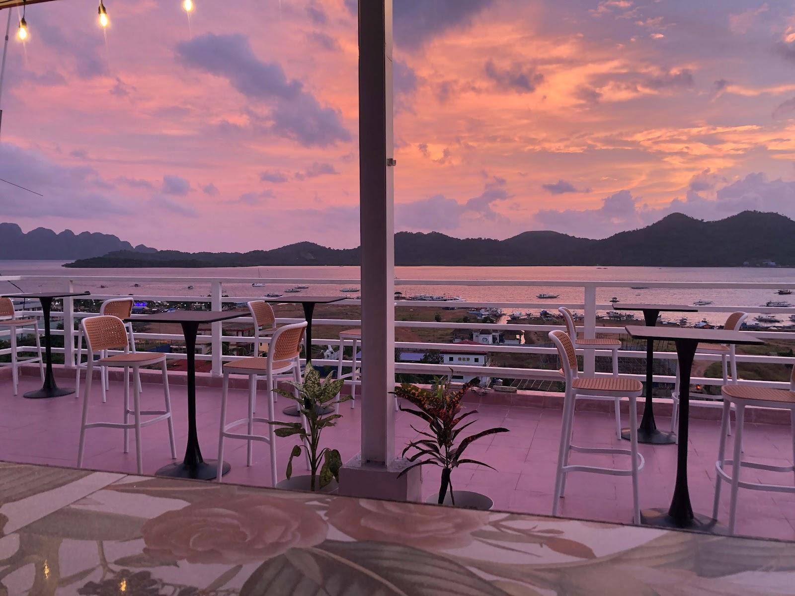 Sunburn Suites – photo 4