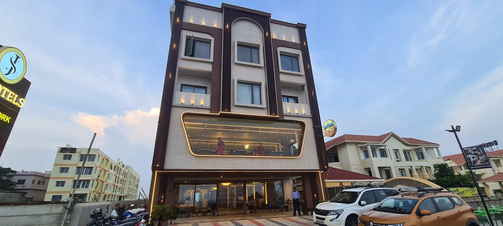 JS Hotels ( A Unit of Hotel Jeevan Sandhya ) – photo 1