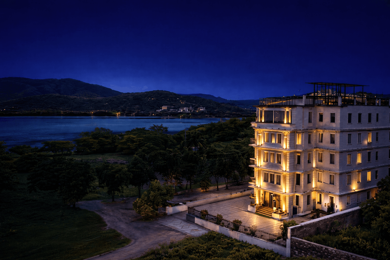 The Colonial - A Lake View Hotel in Udaipur – photo 1