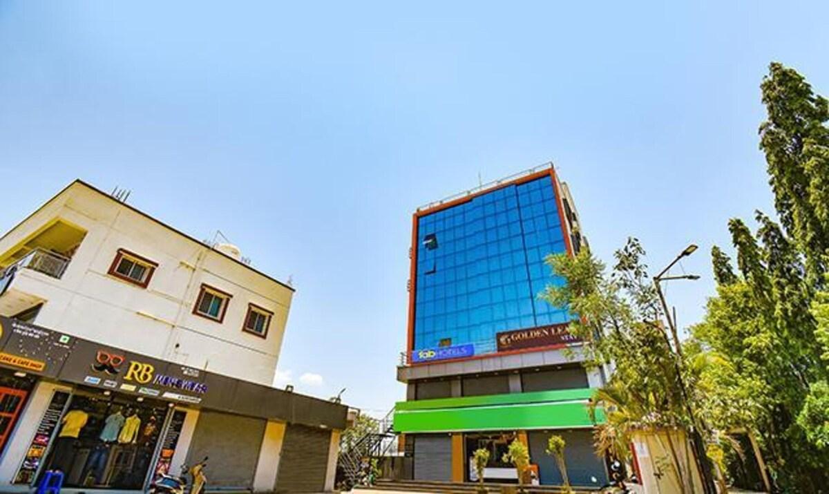 FabHotel Golden Heights – photo 1