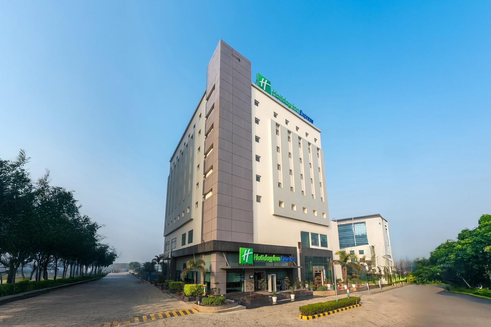 Holiday Inn Express Greater Noida Knowledge Park by IHG – photo 1