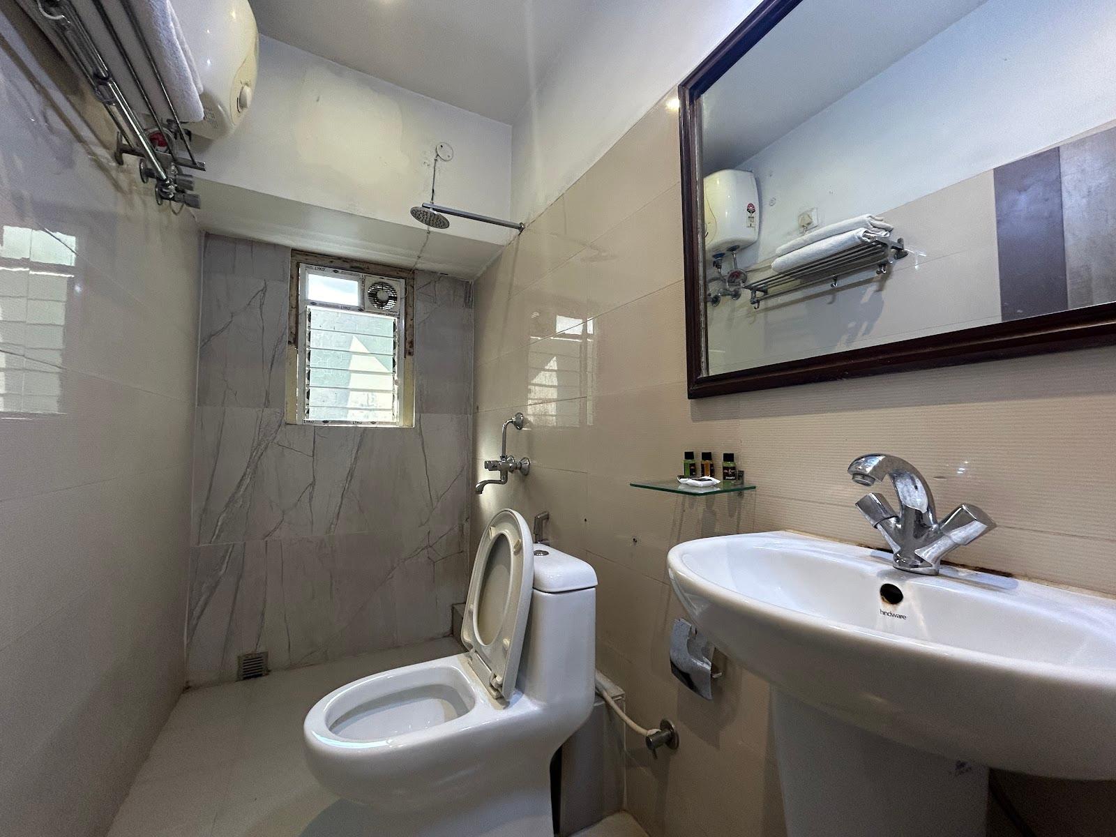 Sremon Inn – photo 4