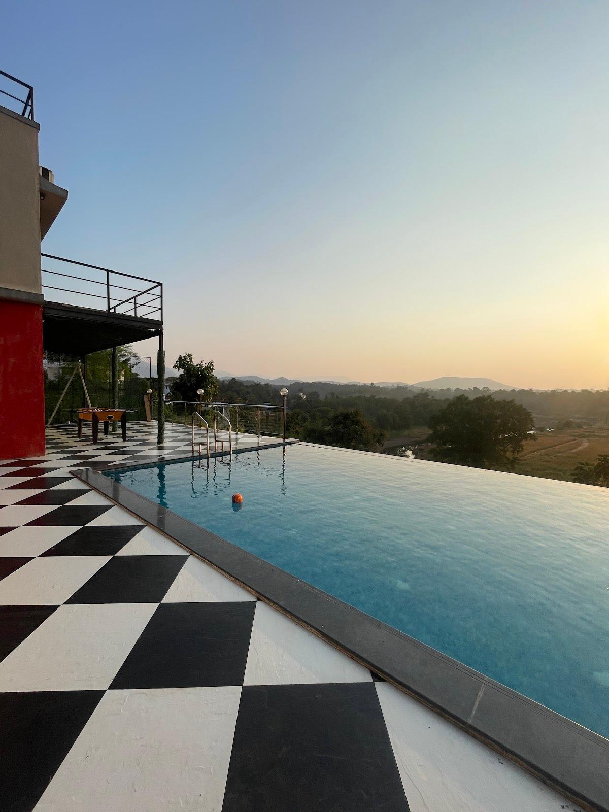 StayVista at Vine & Splash | Private Villa with Pool in Karjat – photo 4