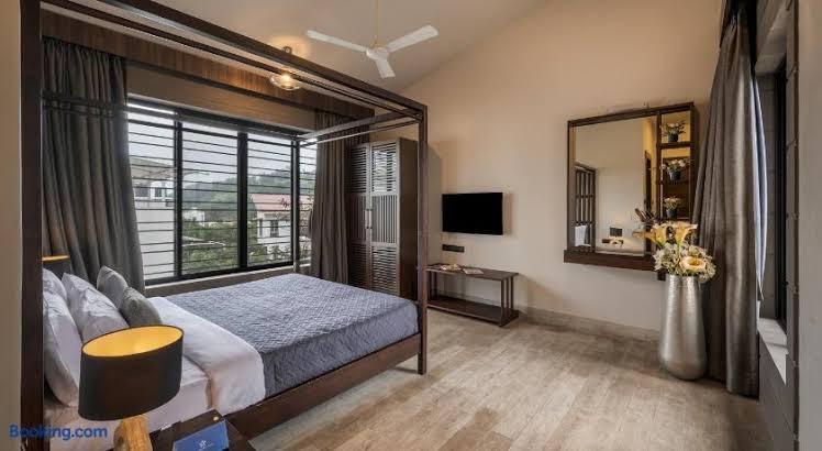Three Palm Villa – photo 1