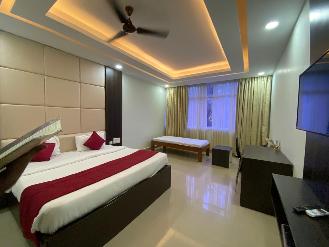 Landmark Pallavaa Beach Resort – photo 2
