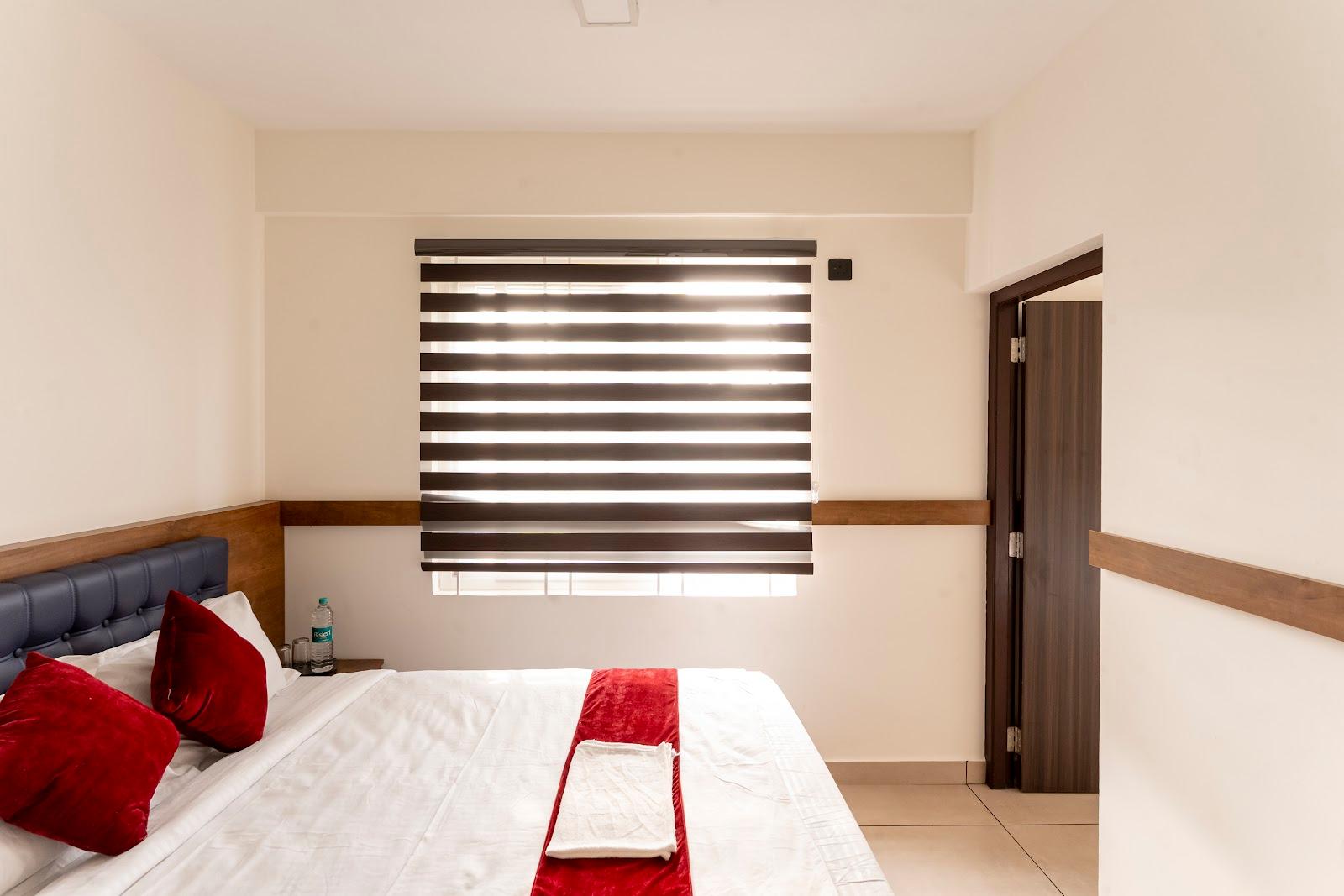 Sapphire Business Suites – photo 2