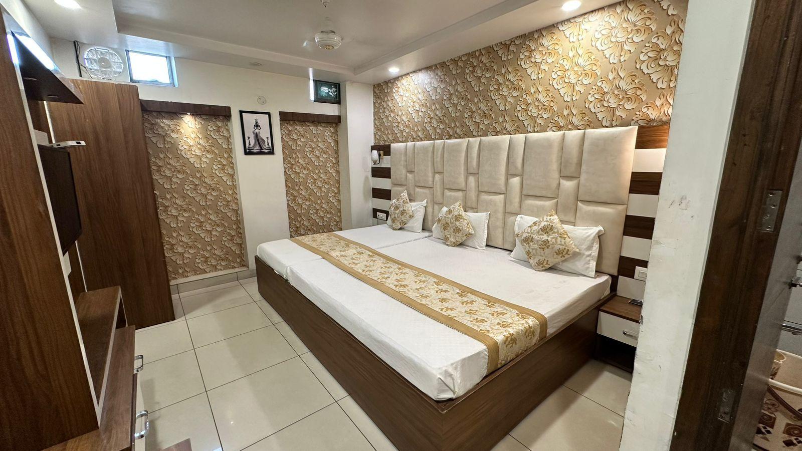 HOTEL SITA NIWAS SINCE 1965 – photo 3