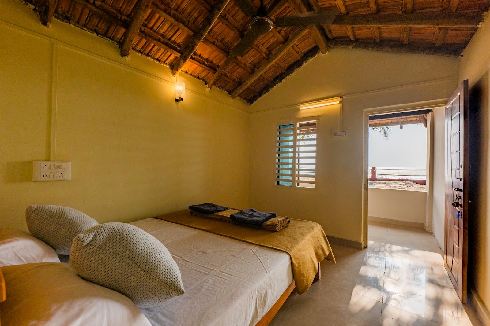 Famstel Gokarna - Beach Stay – photo 3