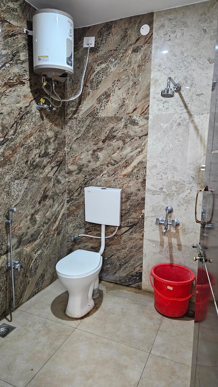 Mookambika Service Apartment – photo 3