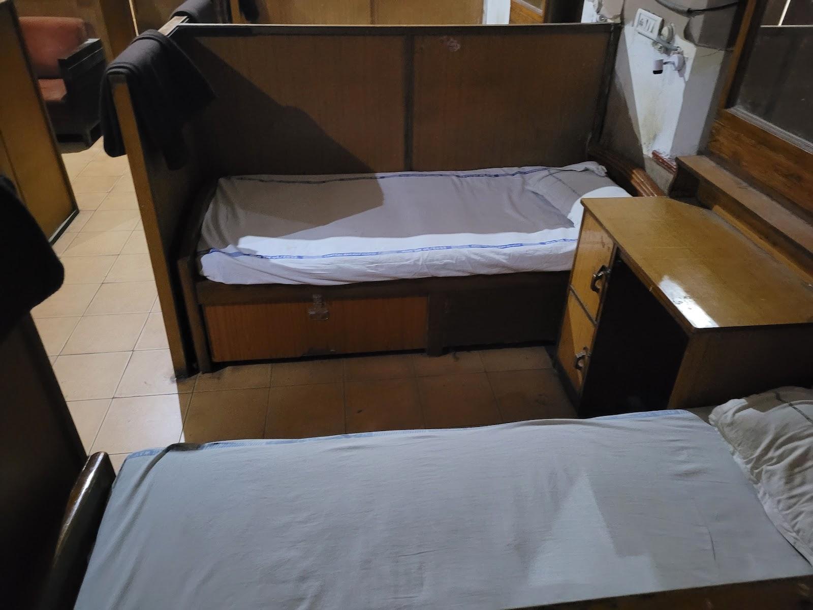 Nagpur Retiring Rooms – photo 3