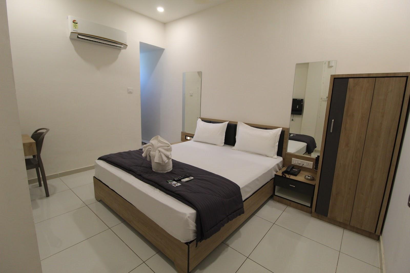 Hotel Near Me – photo 2
