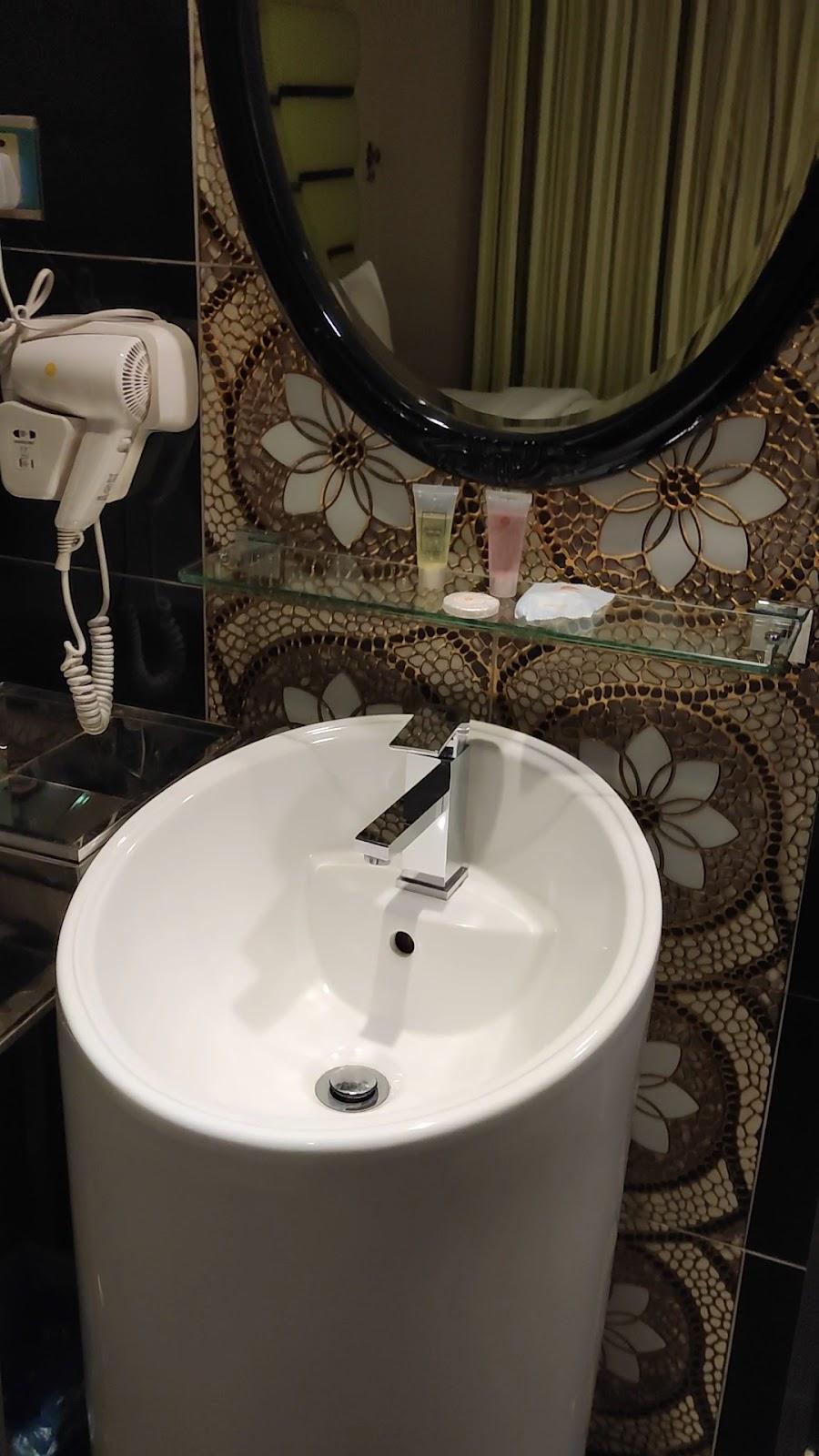 Arenaa Star Hotel – photo 2