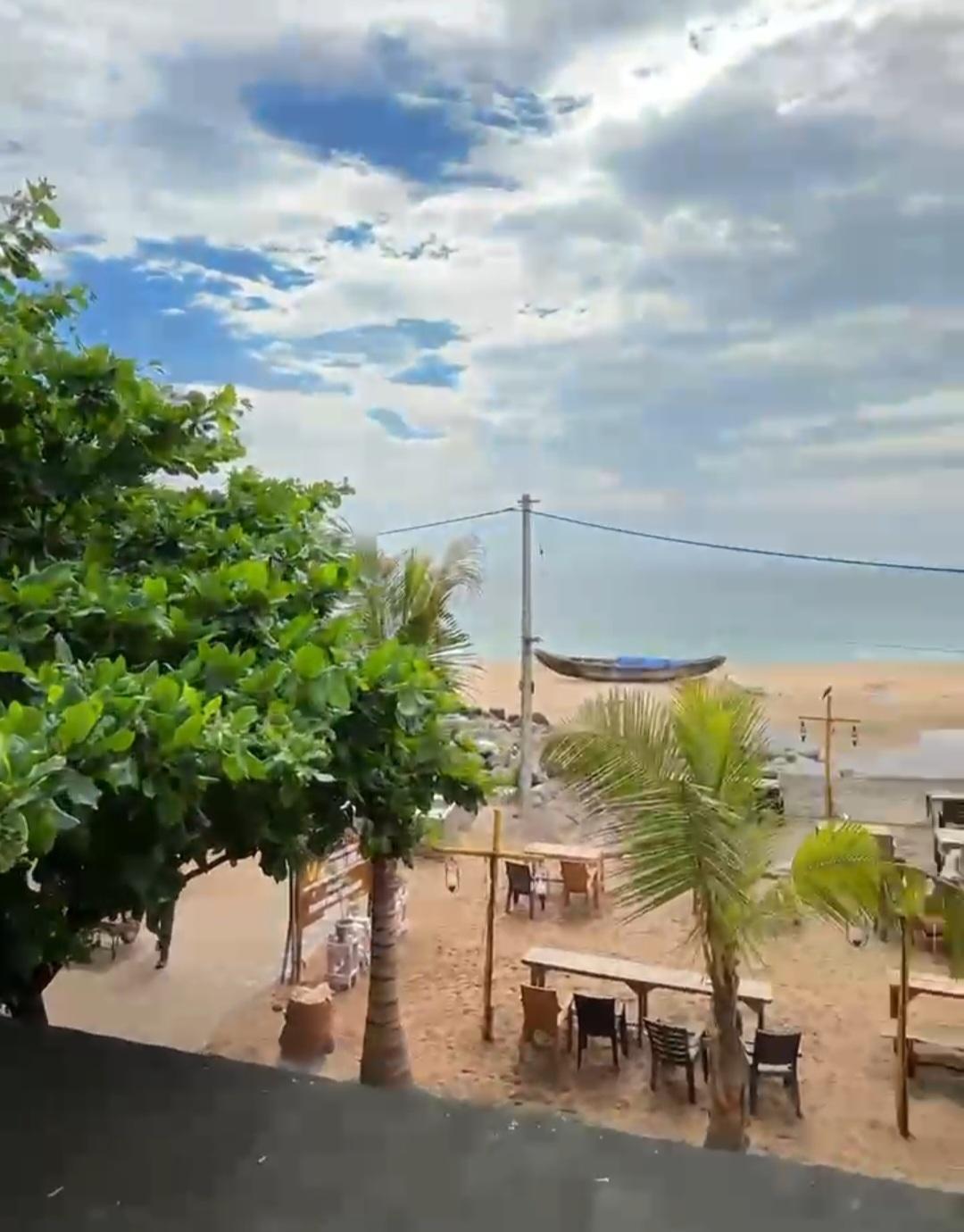 EAST WEST RESORTS – photo 1