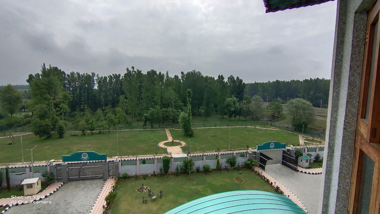 Srinagar Railway Officer's Rest House – photo 4