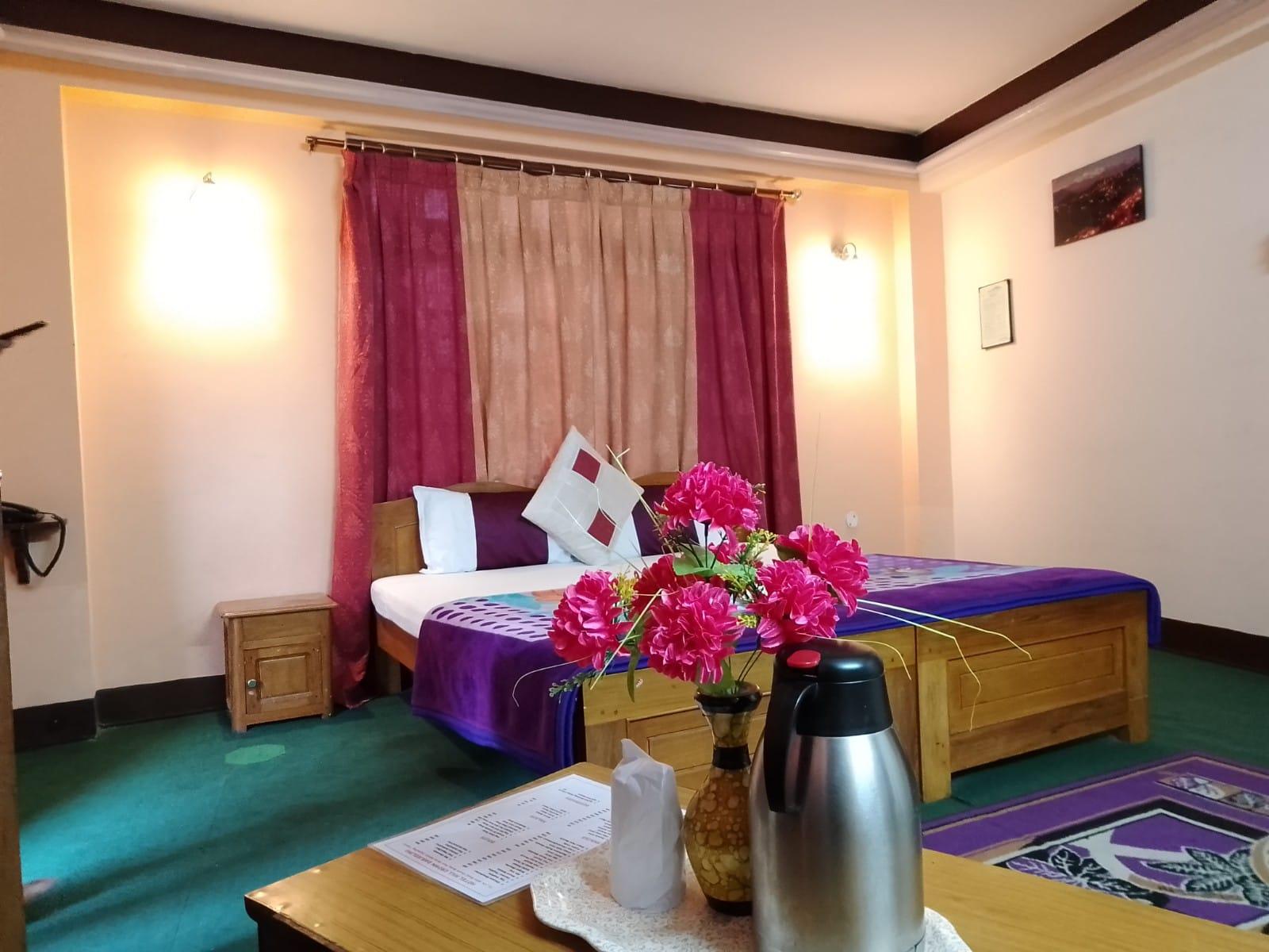 Hotel Hill Crown – photo 4