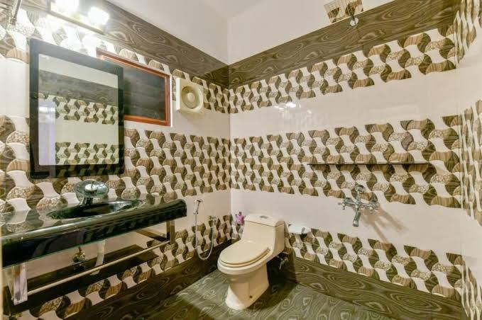Peters Inn Kochi Metro Accommodation Services – photo 4