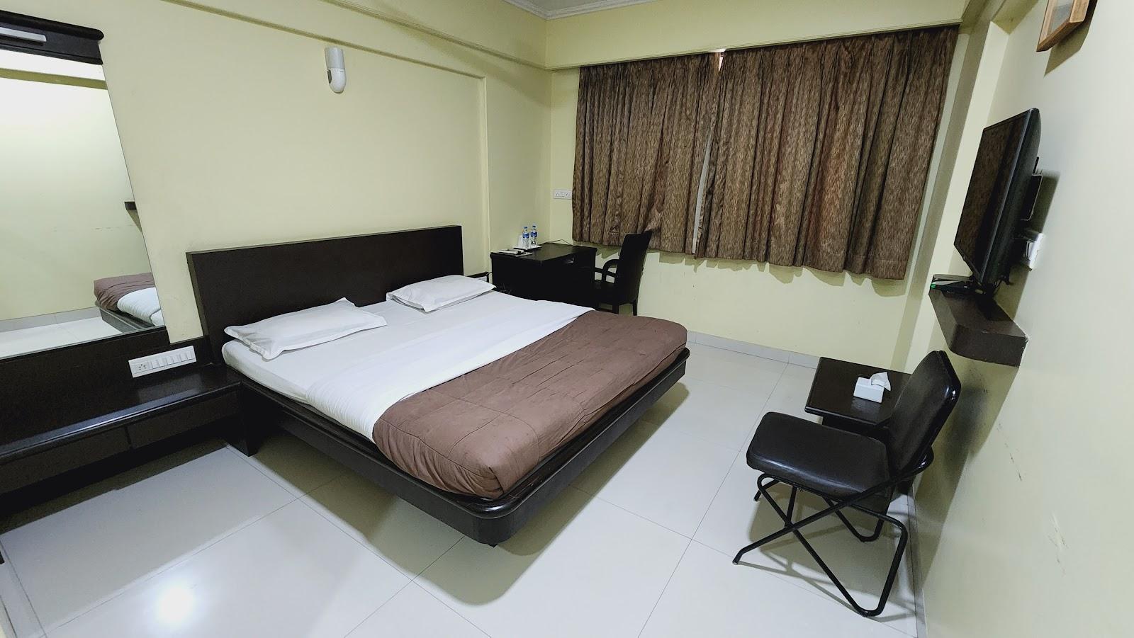 UK'S RESORT, Khopoli – photo 3