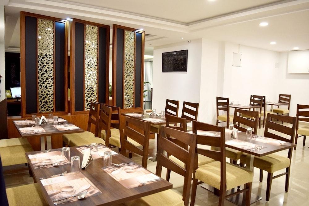 Cafe Avarana – photo 2