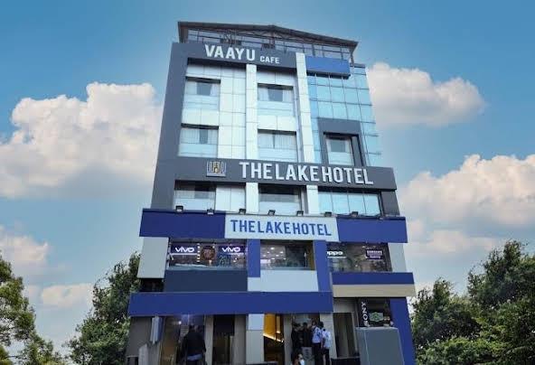 The Lake Hotel – photo 1