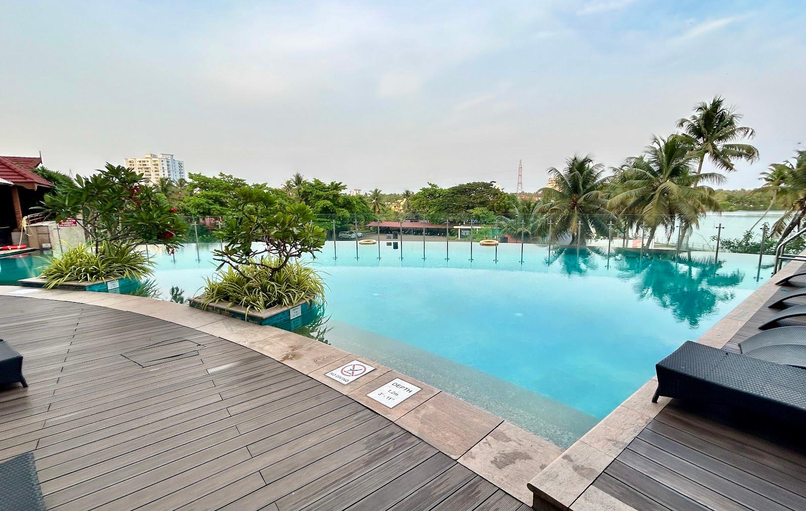 Crowne Plaza Kochi – photo 4